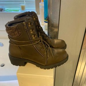 Dark brown sweater boots size 8